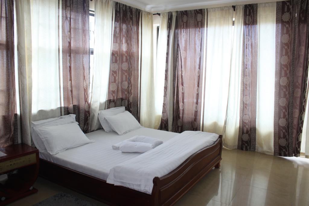 Mic Hotel Dar es Salaam Room photo