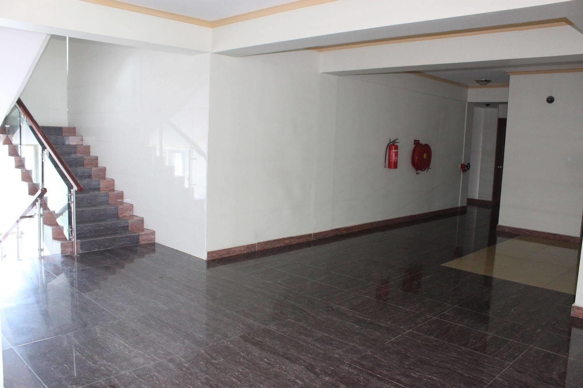 Mic Hotel Dar es Salaam Exterior photo