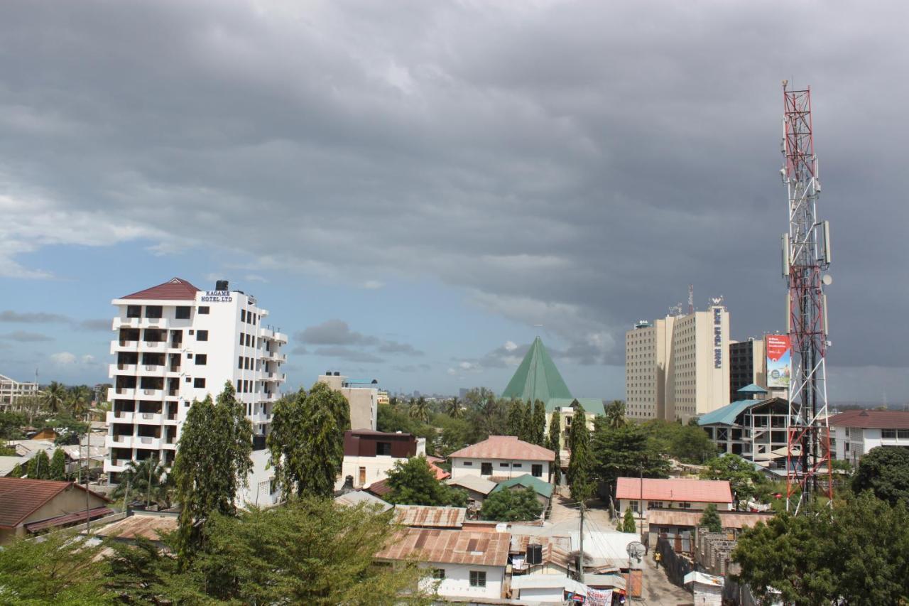 Mic Hotel Dar es Salaam Exterior photo