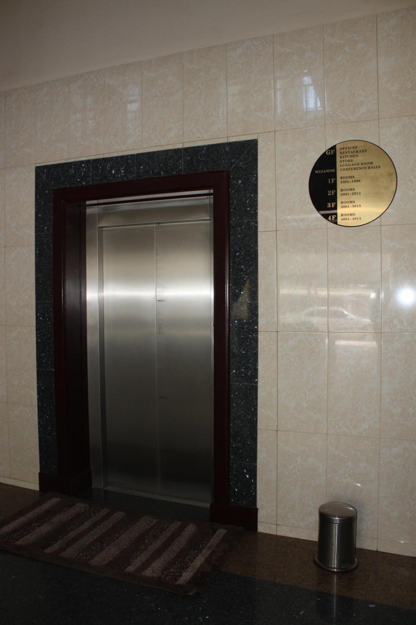 Mic Hotel Dar es Salaam Exterior photo